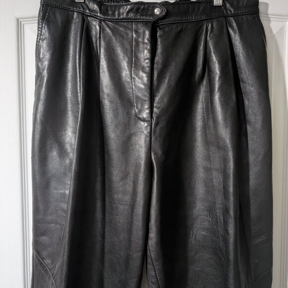 Vintage Holt Renfrew | Women's Pleated Leather Pants In Black - Picture 6 of 14